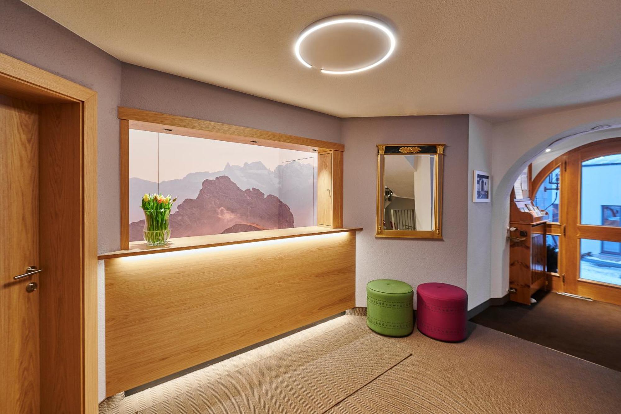 לך אם ארלברג Hotel Garni Sursilva מראה חיצוני תמונה