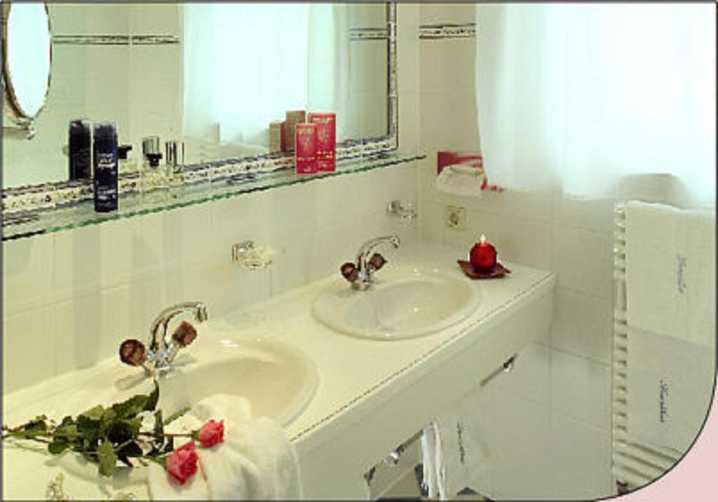 לך אם ארלברג Hotel Garni Sursilva חדר תמונה