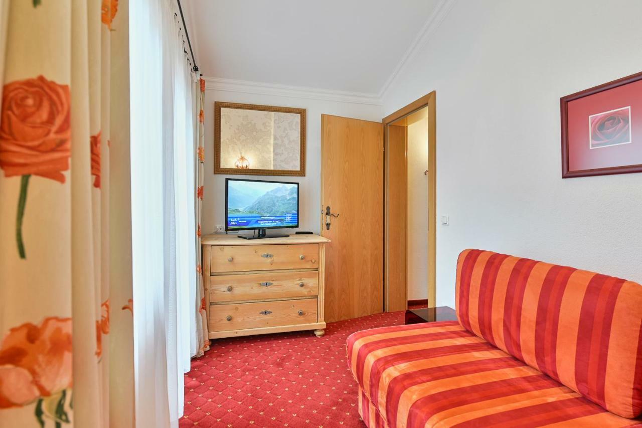 לך אם ארלברג Hotel Garni Sursilva מראה חיצוני תמונה